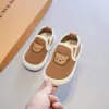 Outdoor Cute Bear Pattern Prewalker Baby Shoes Casual Canvas Slip On Mocassins Toddler Sneakers Cozy and Soft Walking Over Shoes F07294