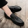 Casual Shoes Men Fashion Breathable Leather Sneakers Loafers Tassel Mocassins Wedding Party L4