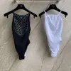 Channel Bikini Designer CC Luxury Mode für Frauen Badebekleidung Womens Einköpfiger Badeanzug Weiß zwei Farbe hohl schlankes Fit Schwimmen