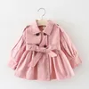 Modna Baby Trench Płaszcz Bawełniany jesienna wiosna dziewczyna Ubrania dla dzieci Kurtki dla dziewcząt płaszcze dla niemowląt odzieży 240220