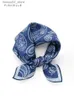 Sciarpe Nuova sciarpa di seta naturale in cashmere stampato blu-verde primavera e autunno foulard da donna foulard Q240228