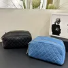 26x14cm Borsa per il trucco portatile di design da donna Borsa per il tempo libero in pelle denim/caviale con reticolo di diamanti Hardware dorato Borsa per il tempo libero con catena Matelasse Borsa per cosmetici di grande capacità