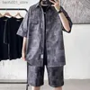 Herrspårar Mens Tracksuits Herrens män outfit set 2022 Summer Man kort ärm överdimensionerade skjortor shorts 2 -stycken koreansk stil casual kostym kläder Q240228