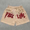 Herren-Shorts mit Buchstaben-Aufdruck, modische Y2K-Herren-Shorts, schnell trocknend und atmungsaktiv, mit Taschen für Freizeit, Training, Fitness und Laufen, J240228