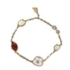 Designer smycken lyxarmband Vanca v Gold Ladybug Five Flower Womens Thick Plated 18k White Fritillaria Red Jade Marrow Plum Blossom Petals Live Chain