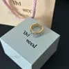 Viviennes Love Rings para mujer Viviane Westwood Diseñador Ring Pareja Joya de lujo en la calle Casual Classic Ladies Rings Holiday Gifts 0111