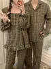 Vêtements de nuit pour femmes Vintage Plaid Automne Pyjamas Set Femmes Couple Lovers Chemises Pantalon Coton Harajuku Coréen Home Costume Casual Kaki