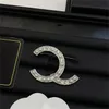 20 Style Designer Brooch Brand C-Letter Pins Brooches Women Luxury Elegant Wedding Party Jewerlry Accessories Cclies Gifts