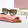 Óculos de sol designer para homens mulher luxo metal vintage verão estilo masculino quadrado sem moldura óculos homem uv 400 lente com