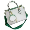 Designer vit grön läder liten tygväska