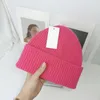 kapak tasarımcı şapkası kış yün şapka çan kedi bayanlar saç topu tasarımı kapak saf renk soğuk geçirmez 2023