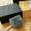 Designer pour femmes Denim Crush Ball Cosmetic Box Box Sacs Mini Small Blue Vanity Purse avec porte-cartes Gold Metal Hardware Matelasse Crossbody Handsbag 11cm 18cm