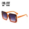 Original 1to1 Nouvelle mode H Accueil Tendance Lunettes de soleil Personnalisé Tendance Populaire sur Internet Showcase Street Sun Shade Lunettes Tide V1NS