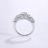 Tasarımcı Halkaları Kadınlar için Gümüş 3CT 4CT 4CT VVS Moissanite Pass Diamond Tester Aşk Kız Nail Ring Girl Hediye Kutu