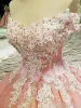 Pink Quinceanera klänningar nyaste 3D -blommor Applique Handgjorda blommor pärlor av axeln korta ärmar prom formell kväll bollklänning bc12980