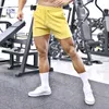 Calções masculinos esportes de fitness fino ajuste respirável algodão primavera verão casual cor sólida cordão rendas calças curtas dos homens