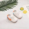 Sneakers de bébé en plein air chaussures d'enfants