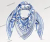 Nouveau Top Soie Châle Foulards de luxe Marque Satin Sauare Foulard Volé Bandeau Carré Bandeaux Anneau Été Wrap Sik Mouchoir Impression Bleu M78978 2801