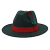 Berets 2024 Federgürtel Wollfilz Fedora Hut Flache Krempe Jazz Panama Party Vintage Outdoor Baumwolle Solide und Kappen