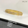 Bracelet en or V de qualité haute édition pour femmes, large étoile de ciel, placage épais, Rose 18K, mode, luxe léger, diamant pour Couple