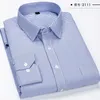 Mode hommes chemises à manches longues jeunes hommes vêtements chemises d'affaires décontracté tout-match Plaid rayure col chemises 1202 240220