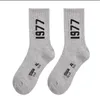 Trendy Socks for Men w 1977 r., Średni wąż, cyfrowe skarpetki sportowe, europejska i amerykańska moda uliczna, wiosenne i jesienne bawełniane skarpetki