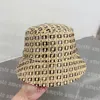 Diseñador Sombrero de paja Hombres Mujeres Sombrero del cubo Carta Primavera Verano Sombreros de ala ancha Unisex F Fisher Sombreros Gorras casuales de lujo Moda Sombreros para el sol