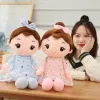Dockor 45/90 cm Super Kawaii Plush Girls Doll with Clothes Kid Girls Baby Bidrag leksaker fyllda mjuka tecknade plyschleksaker för barn gåva