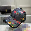 Designer baseball cap caps hattar för män kvinna monterade g hattar klassisk stil luxe orm tiger bee canvas med solhattar justerbar g1211