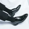 Kleidungsschuhe Erhöhung der Höhenzahl 44 Schwarz 2024 Elegante Herren -Sneaker Sport Slawersy Designer Sepatu