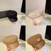 Kobiety szczytowe czapka klasyczna trójkąta Kobiety projektantki mężczyzn Kapelusz wysokiej jakości Casquettes Hats Womans Bucket Baseball Caps Wszechstronny klasyczny 3eqq6