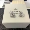 Viviennes Westwoods Diamond Fill Hult Heart Saturn Earrings女性ミニマリストの気質イヤリングハイエンドの汎用イヤリング