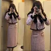 Automne femme Tweed Bow Style veste et jupes taille haute ensemble deux pièces pour fille qualité Design élégant G895 240220