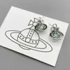 Designer oorrel Viviennr Westwoods Saturn Mint Green Earrings Classic Medieval Crystal Fans Your Style 3D -oorbellen