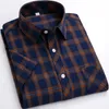 Plus Size S8XL MENS SHIRTS KORT SLEEVE Fashion Cotton Soft Bekväm tunn röd rutig Young Casual Social Shirt Clothing 240227