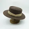 Bérets café plaisancier chapeaux pour femmes chapeau d'hiver FlatWool Fedora avec bande danse fête scène Performance dames