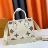 Bolso de diseñador de moda Marca Tote de cuero de lujo Bolso bandolera para mujer Bolso de hombro En relieve con flores y tarjetero con letras de estrellas