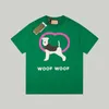 Italien stil hund bokstäver tryck tee designer t shirt vår sommar casual mode skateboard män kvinnor tshirt 24SS 0229