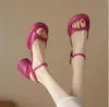 Женские летние сандалии, модные сандалии на высоком каблуке, непромокаемая платформа, одна линия с пряжкой и ремешком, с открытым носком, сандалии на толстом каблуке и толстой подошве, женская обувь в римском стиле