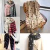 Designer Versatile Classic Shawl Animal Bee Printing Soft Thin Filt Semester Gifts Luxury Brand Double-Sided Scarf Women Mrs Winter Warm Cashmere 148LP4