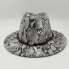 Berretti Fedora in pelle di serpente Cappello da donna da uomo a tesa larga 7,5 cm Panama Western Cowboy Winter Jazz Sombrero Hombre