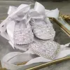 Ao ar livre dollbling brilho perolado sapatos de bebê e bandana recém-nascido chupeta presente conjunto marfim grânulo designer marca 01y menina berço ballet sapatos