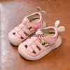 First Walkers Baby Girls Boys Sandals 2024 Summer Infant Toddler Shoes أحذية حقيقية من Soft-Soled School Kids Ldren Beachh24229