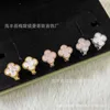 デザイナーヴァンCL-AP Fanjia S925 Pure Silver High Edition NaturalWhiteBeihong Agate Full Diamond Clover Earrings Hbab