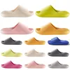 Style71 Hommes Femmes Pantoufles Été Diapositives Designer Sandales Classique Plage Imperméable Vert Rose Rouge Jaune Orange Bleu Gris Hommes Pantoufle Sandale Slide 36-45