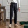 Calças 2023 novo design dos homens calças de cintura alta sólida inglaterra negócios casual terno calças cinto em linha reta magro ajuste bottoms roupas h203