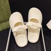 Frete grátis chinelos de verão designer para homens mulheres slide triplo preto sola macia baotou chinelos sandálias antiderrapantes moda masculina mulheres planas slides GAI sapatos ao ar livre