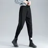 Pantaloni da donna Pantaloni in maglia grigi Pantaloni da donna Primavera Estate Vita alta Tubo da fumo allentato Fascio di nove minuti Piedi Nonna Abbigliamento donna