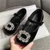 Sneakers LDREN Fashion Kids Girl Princess Shoes Metal Buckle Diamond Ld Sandal Soft Comfort Female Baby Dress Shoeh24229