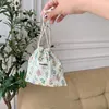 Einkaufstaschen Kawaii Stoff Floral Reise Kordelzug Tasche Geldbörse Aufbewahrung Niedliche Make-up Handtaschen Frauen Geldbörse Organizer Kleine Tasche